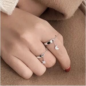 Star moon ring chain adjustable rhinestone silver women’s dangle jewelry NWT